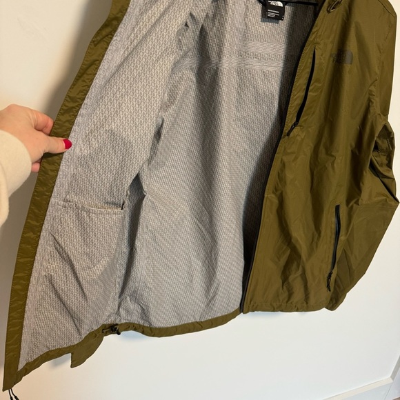 The North Face Men’s Alta Vista Jacket in Military Olive Small - Picture 11 of 15